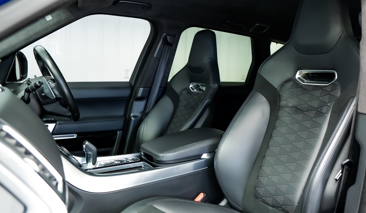 2018 Land Rover Range Rover Image 8